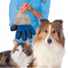 Перчатка для вычесывания домашних животных