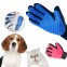 Перчатка для вычесывания домашних животных со специальным покрытием
